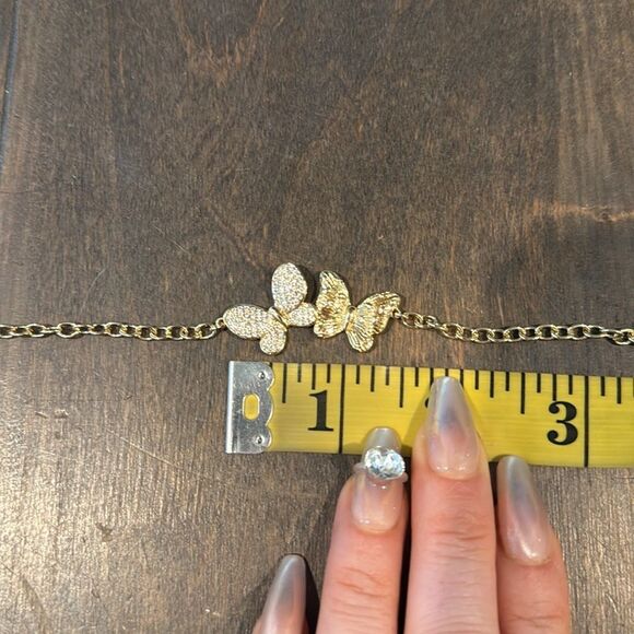 Elegant 14K Gold Plated Zirconia Butterfly Bracelet - Picture 11 of 11
